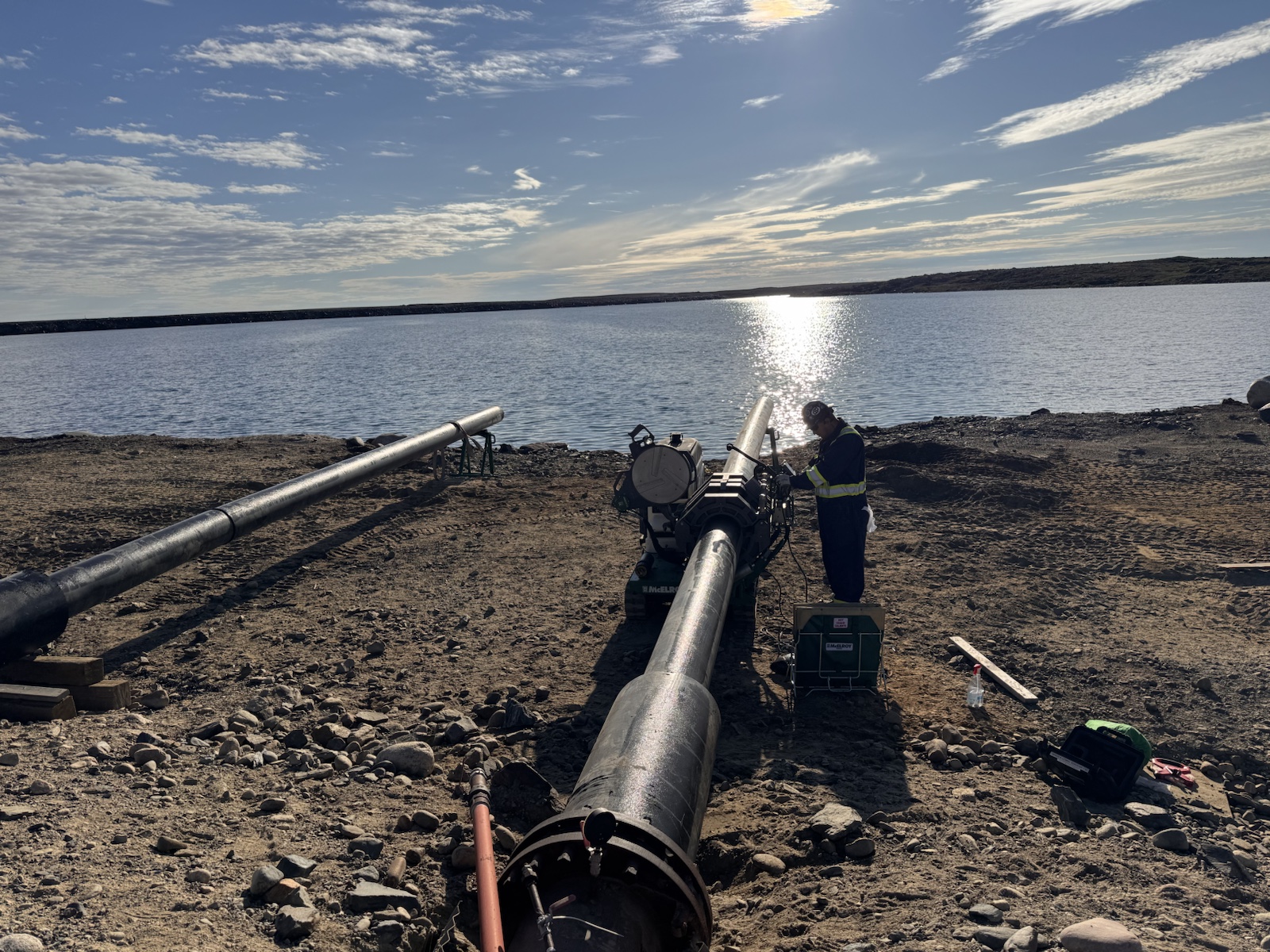 TNOL crew completing remote HDPE pipe fusion beside the water