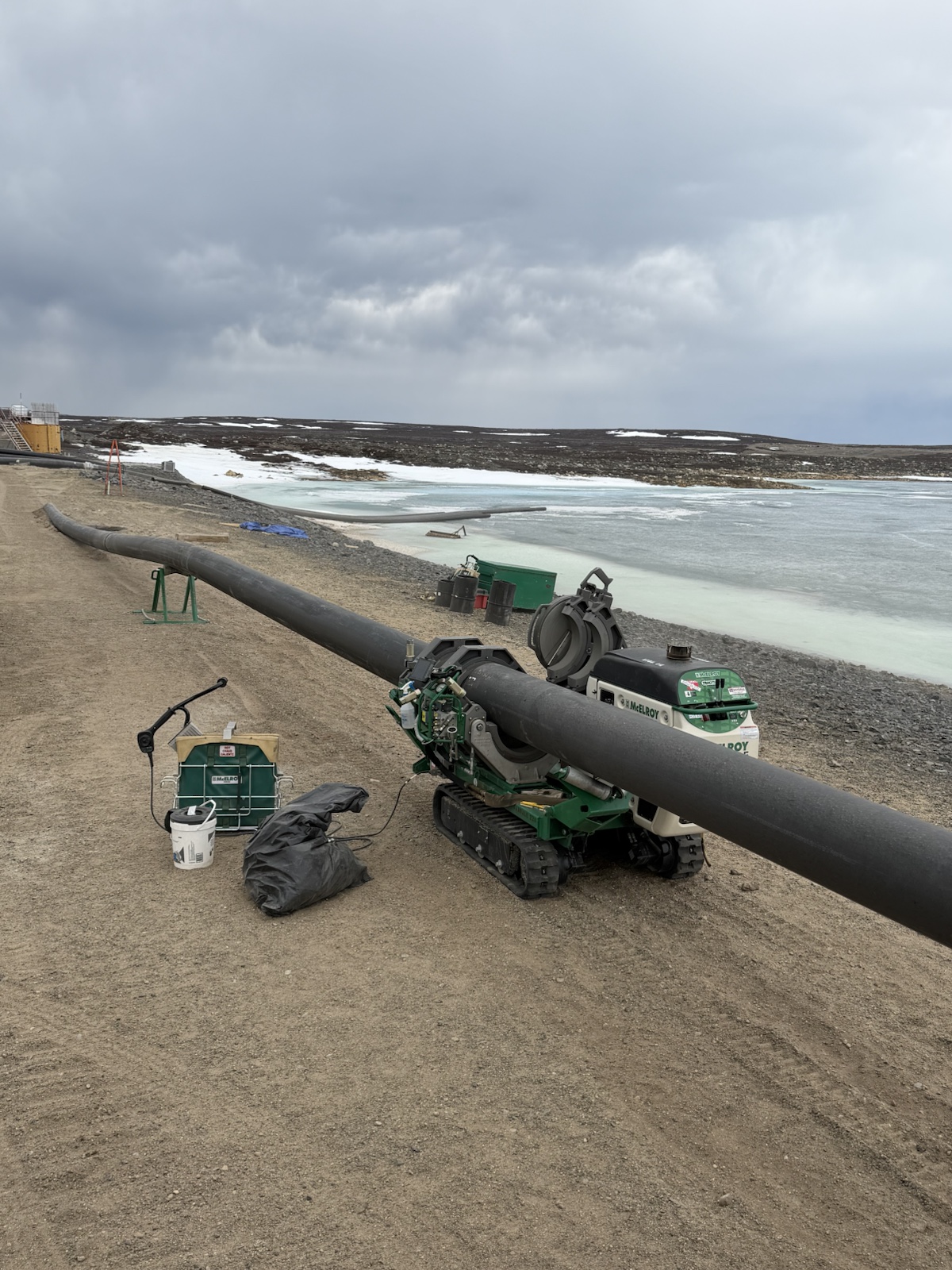 Cold-weather pipe fusion